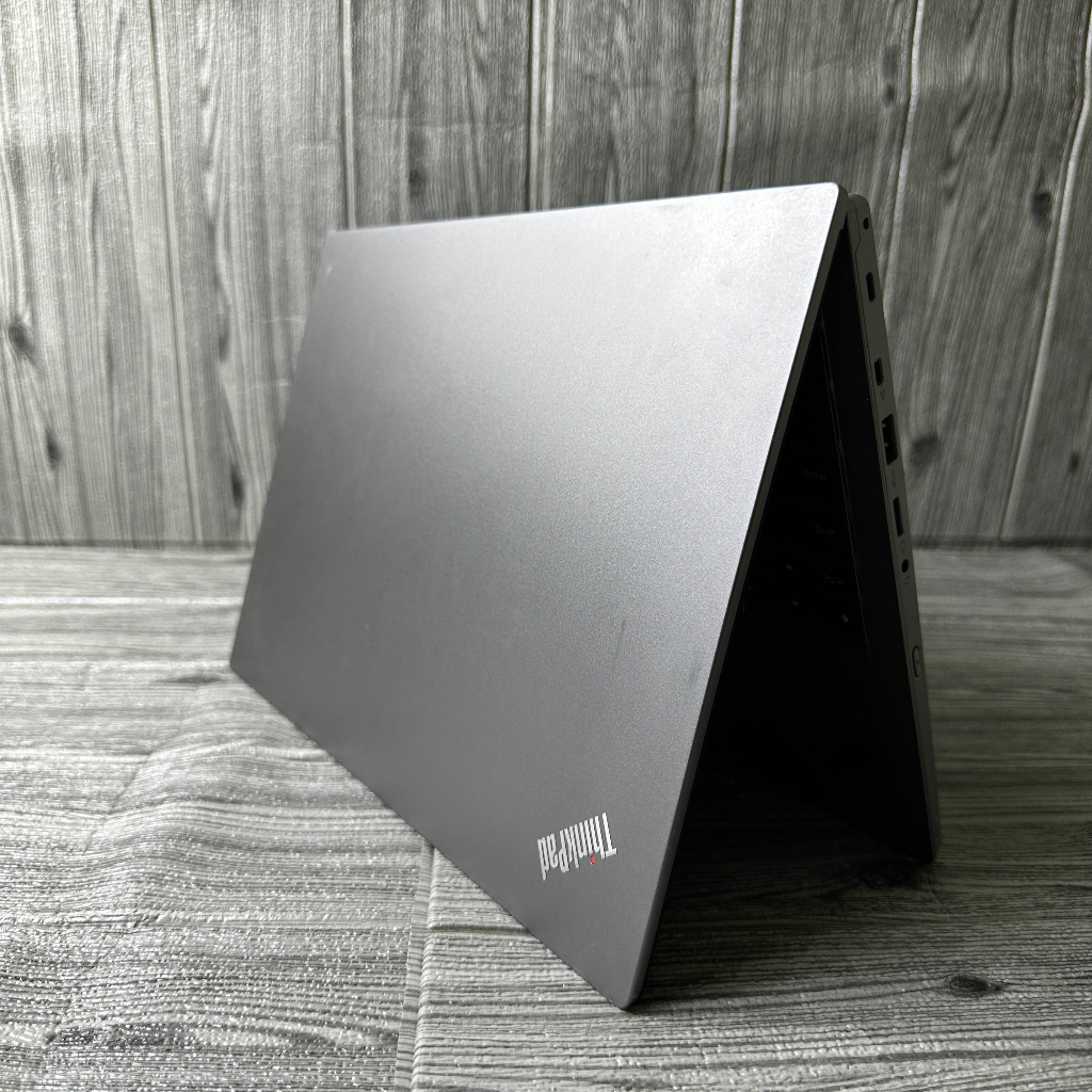 Laptop Lenovo Thinkpad L390 Intel Core i5 gen8  RAM 8G SSD 256GB - Second Murah Bergaransi