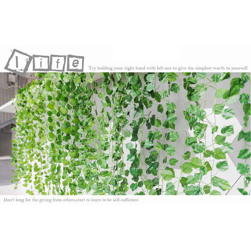 Garland DAUN PLASTIK 2 meter