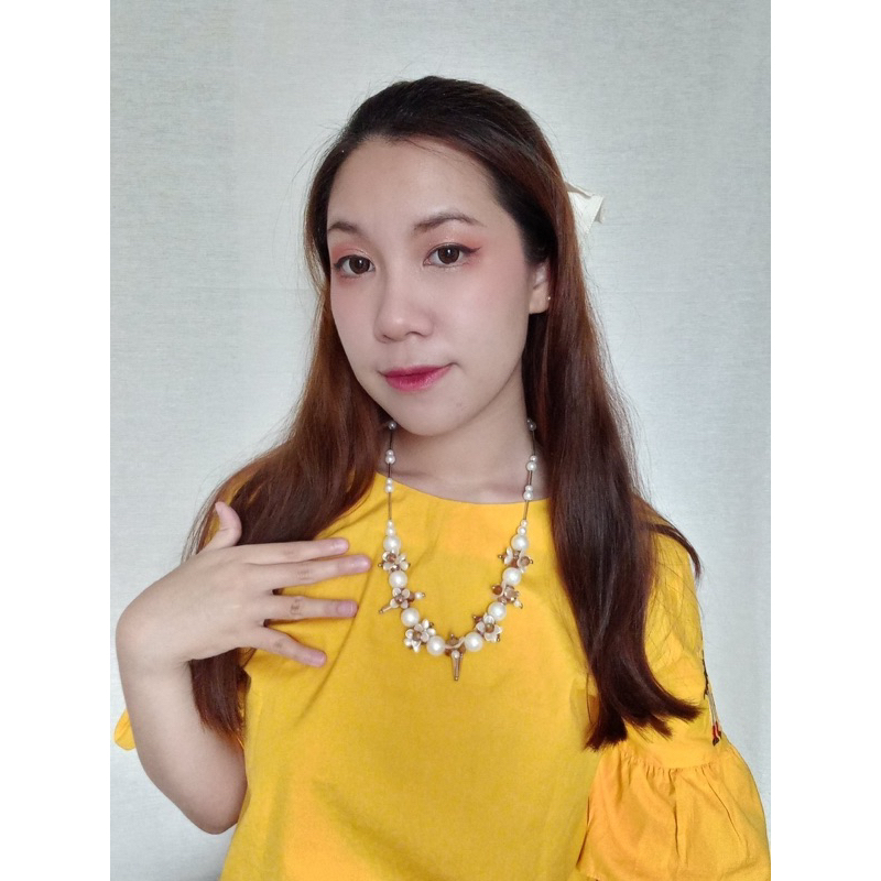 Ginela Crystal Pearl Flowery Necklace Kalung Bunga Kristal Mutiara Korea Hijab Friendly Kalung Panjang