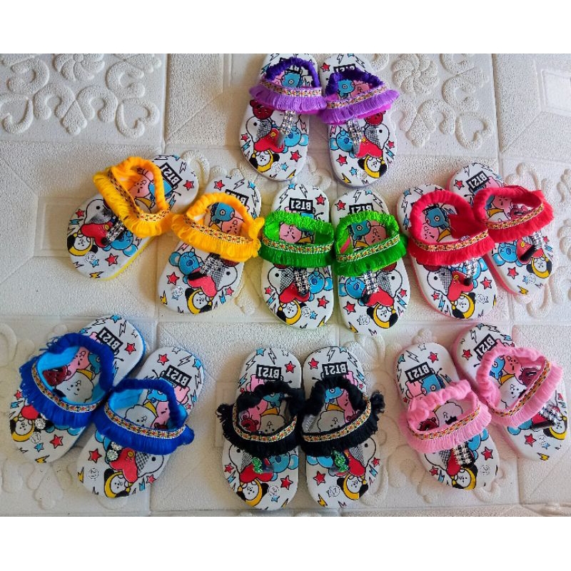 [1-3 TAHUN] Sandal Jepit Anak Perempuan karakter bt21 Sendal anak cewe / SANDAL BABY KIDS BONEKA BT21 / SANDAL PREWALKER BAYI BONEKA BT21 RENDA RUMBAI DAYAK