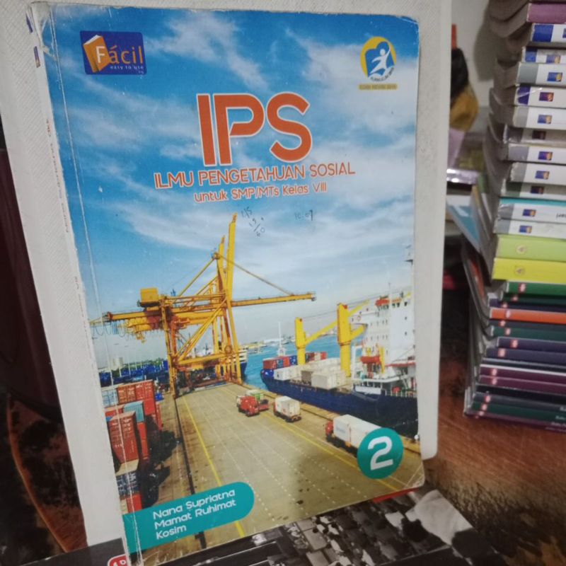 buku IPS SMP kelas 2-8 penerbit facil