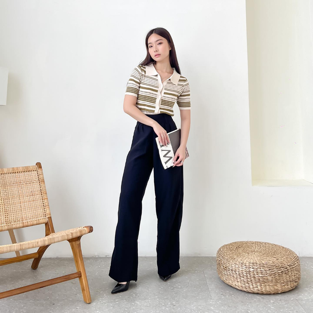 KAIZY STRIPES KNIT TOP - SOFT KNIT BASIC KOREA - INNER TOP - ATASAN TANGAN PENDEK - BAJU GARIS GARIS KOREA - BLOUSE RAJUT WANITA - HADIAH / KADO ULTAH WANITA