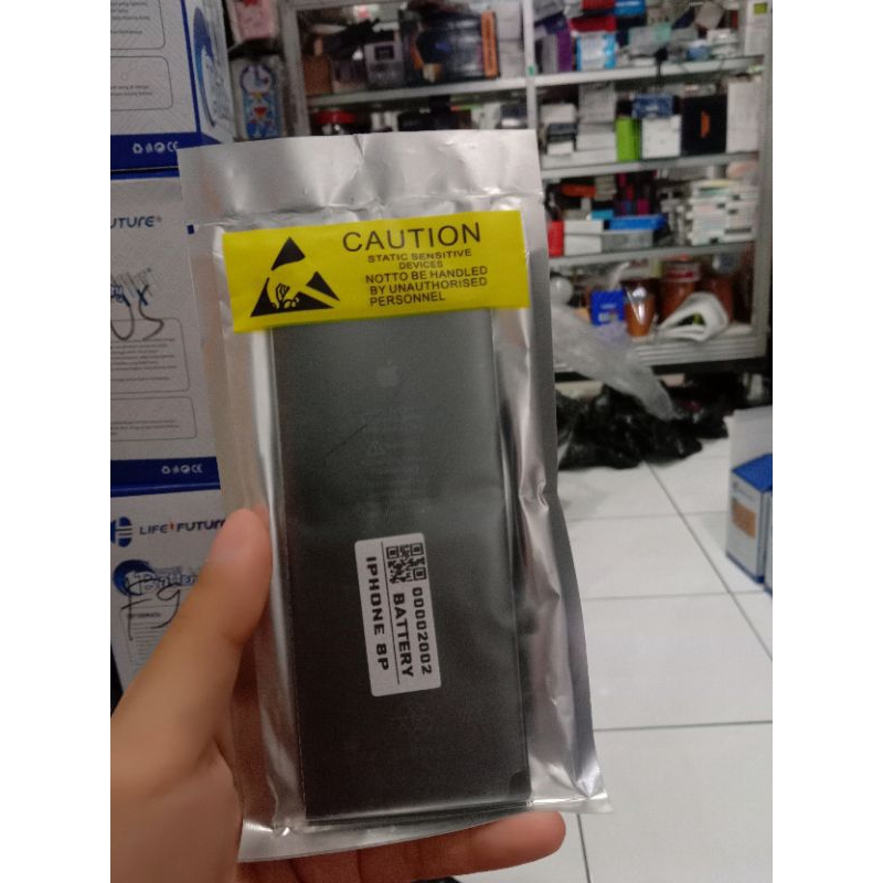 BATRE IPH0NE 8 PLUS ORIGINAL BRADERPART