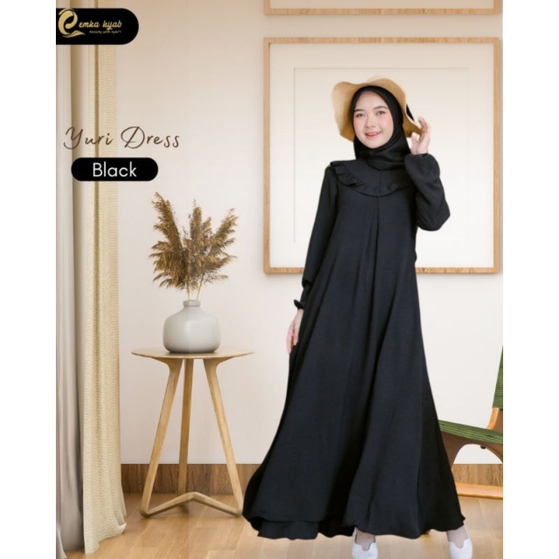 yuri dress Emka hujab