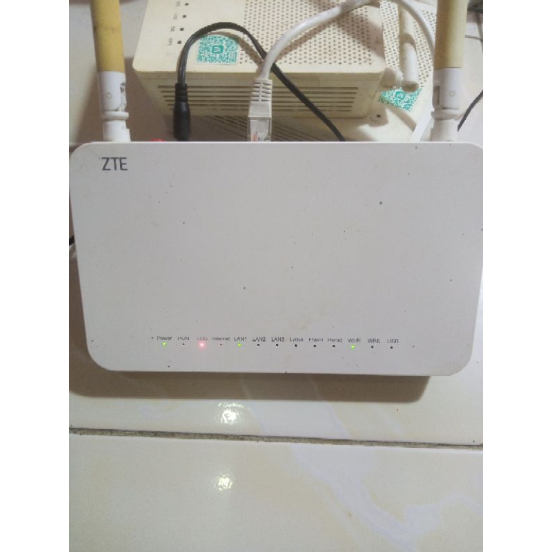 modem ZTE ZXHN F609 bekas