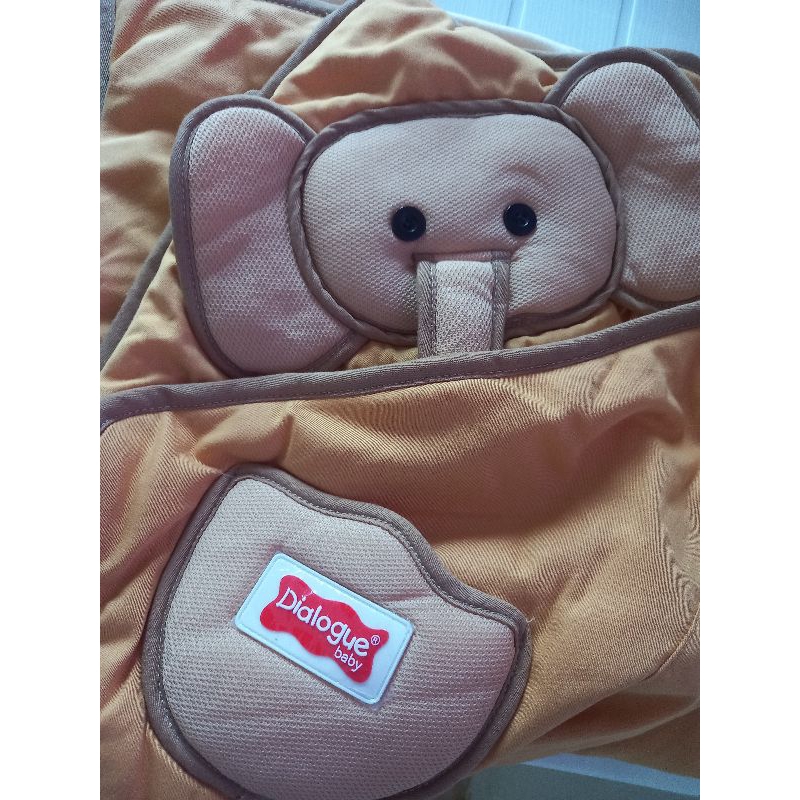 BLANKET DIALOGUE BABY