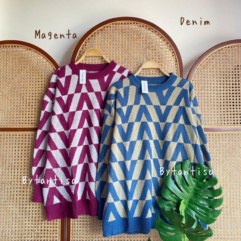 Bytantisa - Sweater Rajut Oversize Motif V Vina