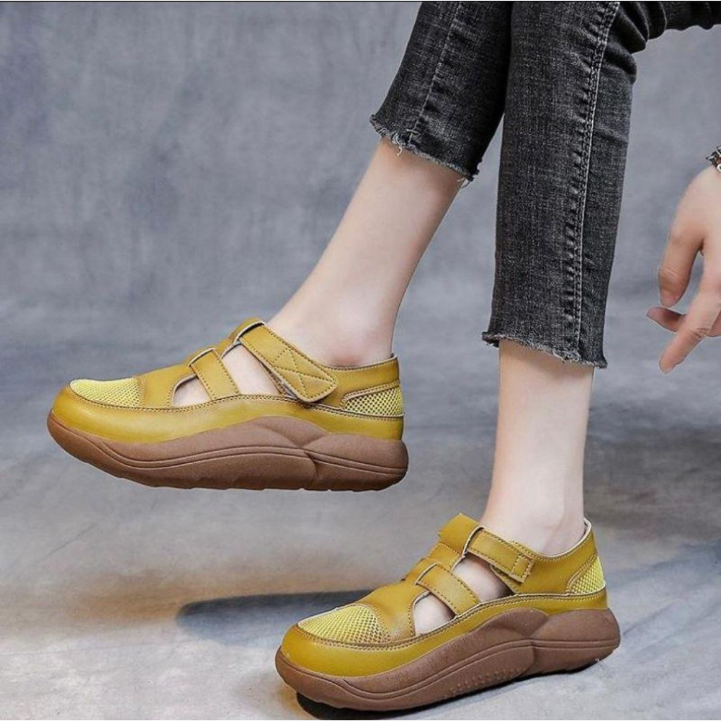 1221 Sepatu Wedges Wanita Sepatu Casual Slip On Fashion Import Bisa COD (With Box)