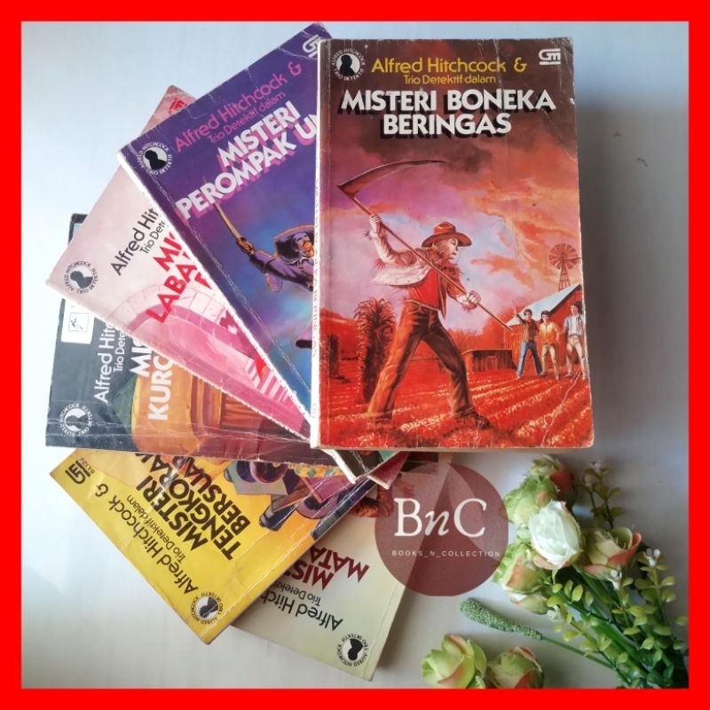 Novel Trio Detektif Alfred hitchcock ( Ori , Bekas )