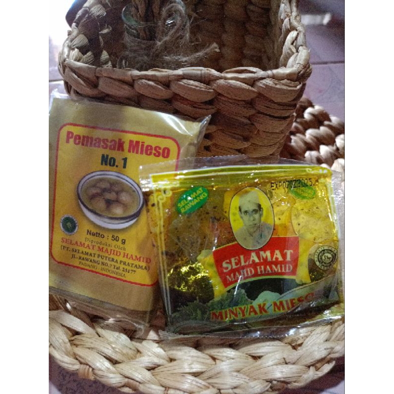 

TERMURAH!!! PAKET HEMAT BUMBU MIESO SELAMAT MAJID