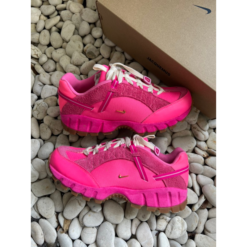 Nike Humara x Jacquemus Pink