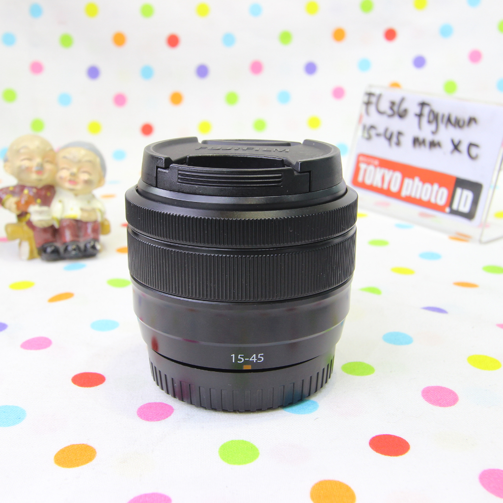 Lensa Fuji 15-45mm Black OSS