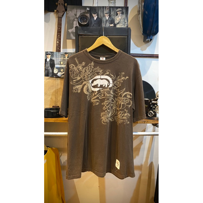 Kaos Ecko unltd gravity Art aop full print build up vintage vtg second bekas