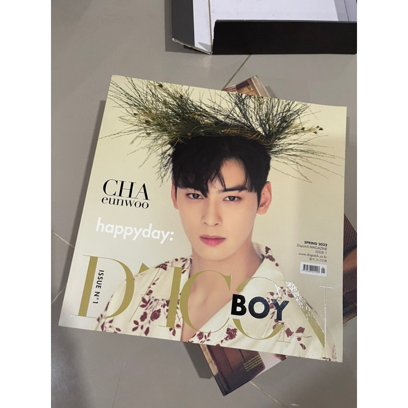 Majalah D’Icon BOY Cha Eun Woo + Tanda Tangan