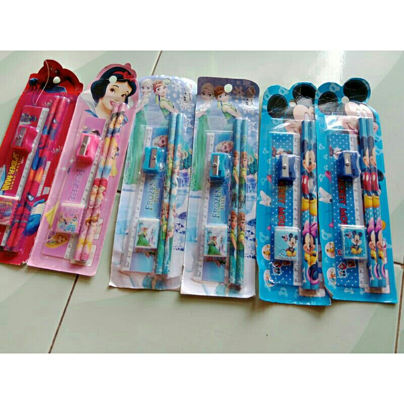 

[ARM] 1 Set Alat Tulis Anak Buat Sekolah TK SD SMP SMA