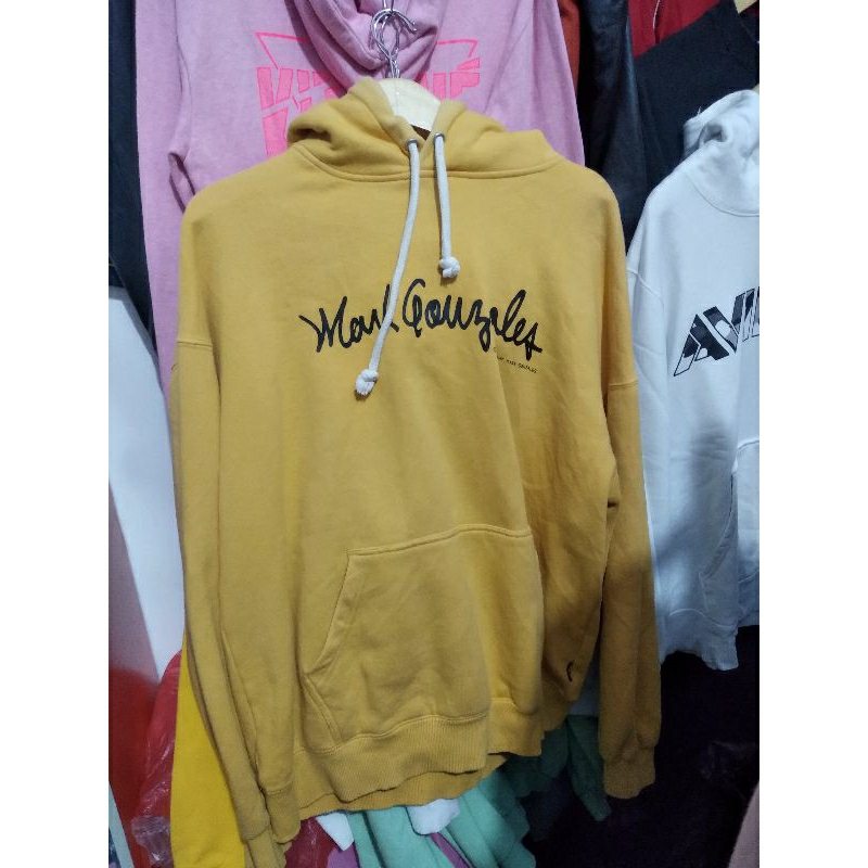 Hoodie Mark Gonzales