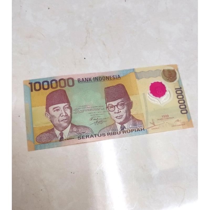 Uang Kertas 100rb Rupiah Tahun 1999