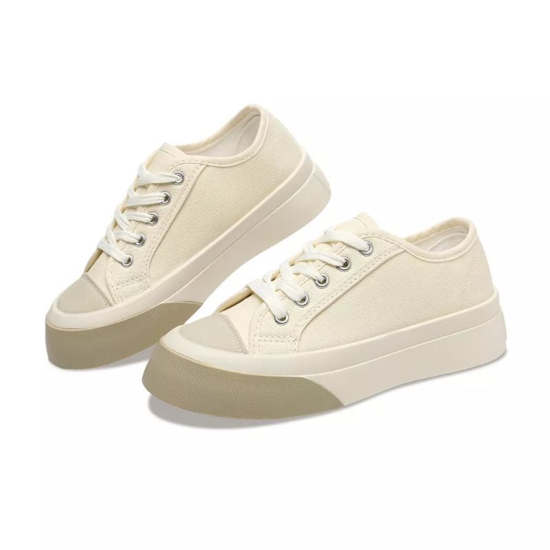 SEPATU  PVN