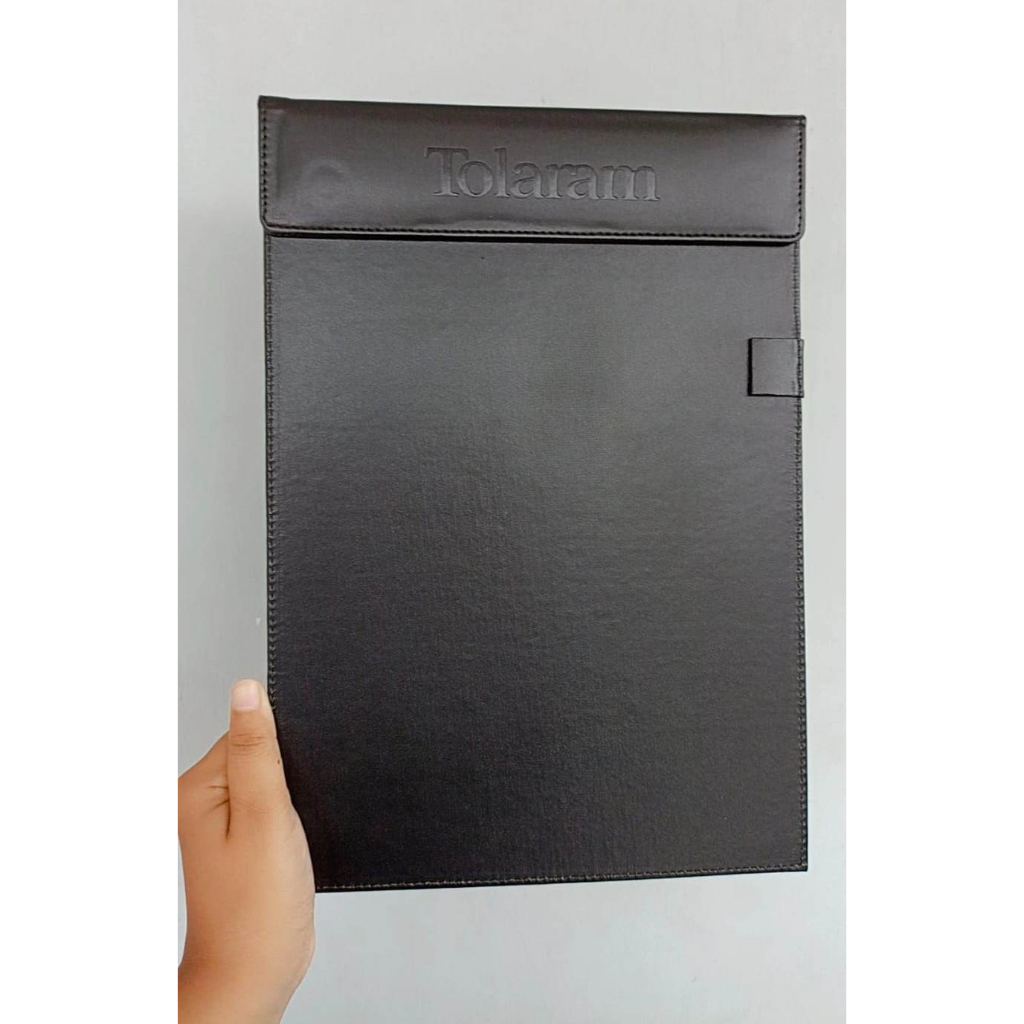 

Leather Board Bill With Logo Embossed Size A4 - HITAM