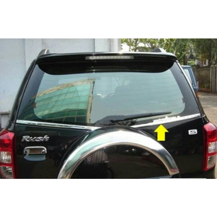 list kaca belakang mobil Toyota Rush lama Ferrari variasi