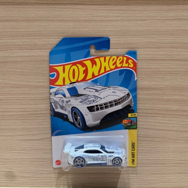 Hot Wheels Custom Camaro White