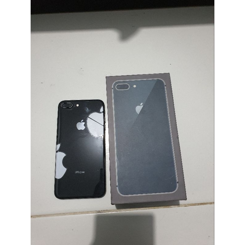 IPhone 8 Plus 64 gb