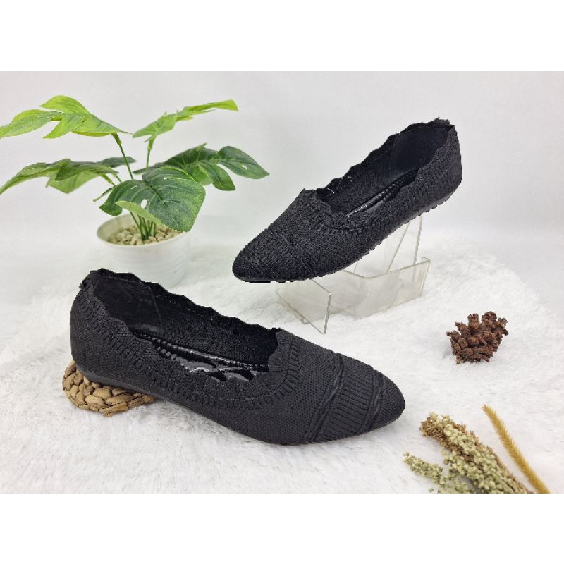 sepatu wanita rajut import/sepatu rajut import 2023 terbaru