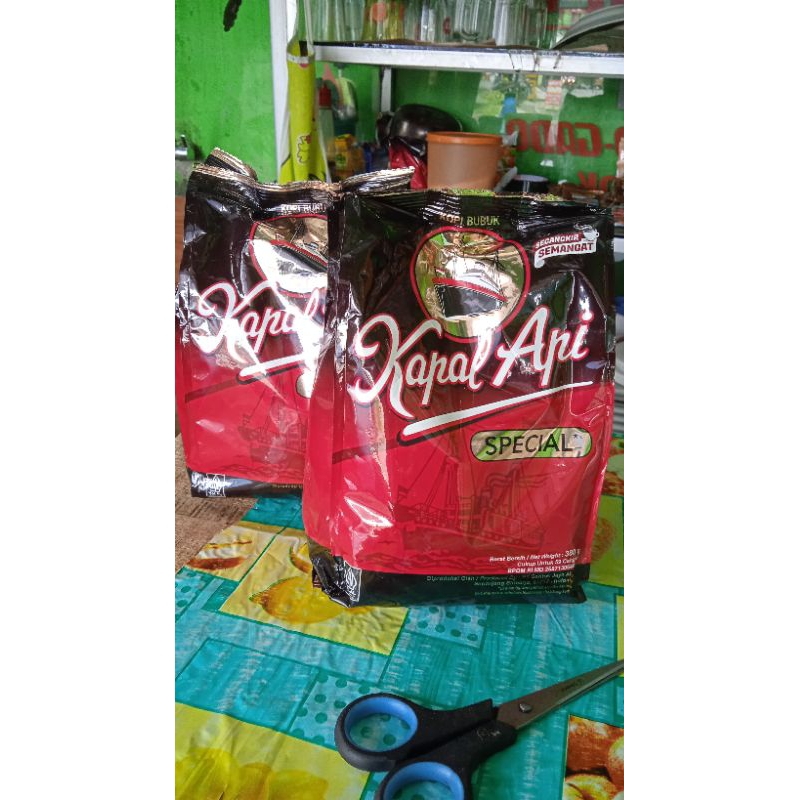 

KOPI KAPAL API MERAH 380gr