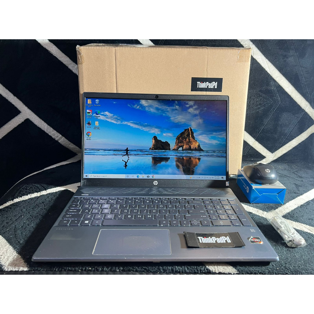 Ultrabook HP Pavilion 15 AMD Ryzen 3 3200U SSD Radeon Vega Slim Murah