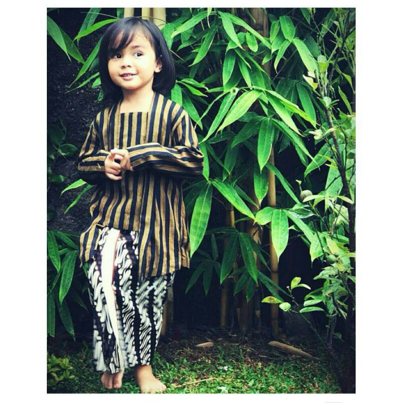Baju Lurik Anak Perempuan Kebaya Kartini Karnaval Agustusan