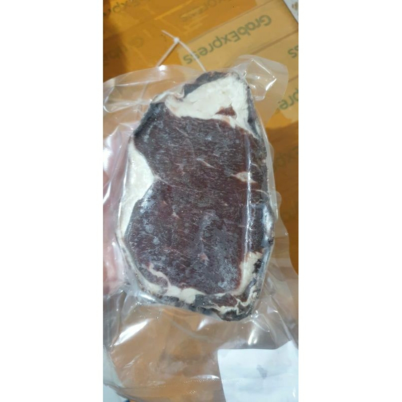 

STEAK DRY AGE SIRLOIN US 250GR