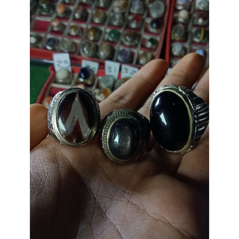 Batu akik yaman wulung