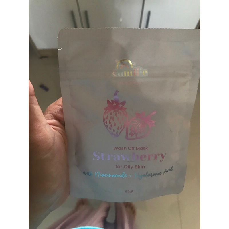 preloved masker camille