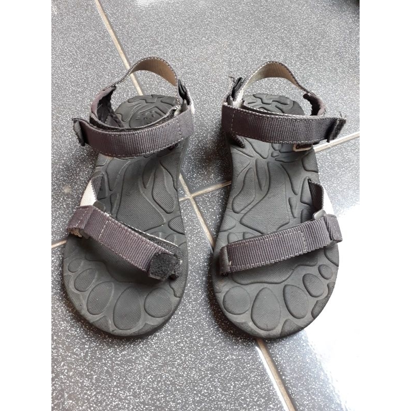 Sandal Gunung Anak Preloved