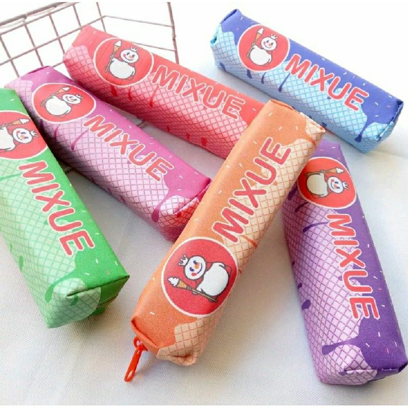 

Tempat Pensil Mixue Snow King Pencil Case Mixue Es krim
