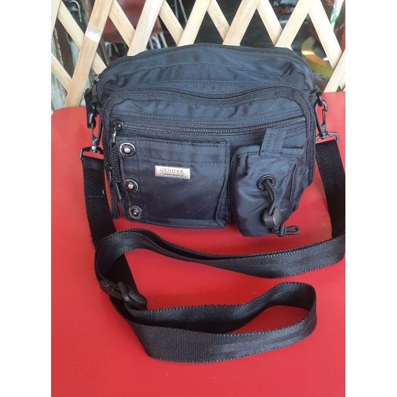 Genova Wb/Sling  bag Preloved