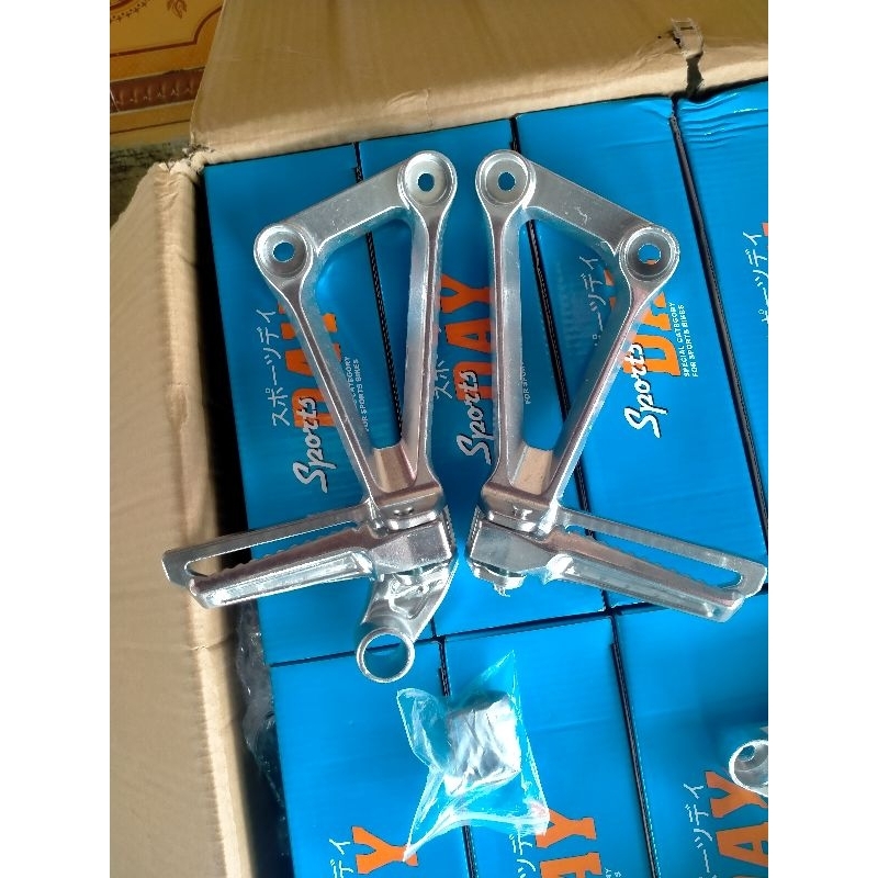 Postep CBR K45 day footstep CBR K45 day postep CBR 150R