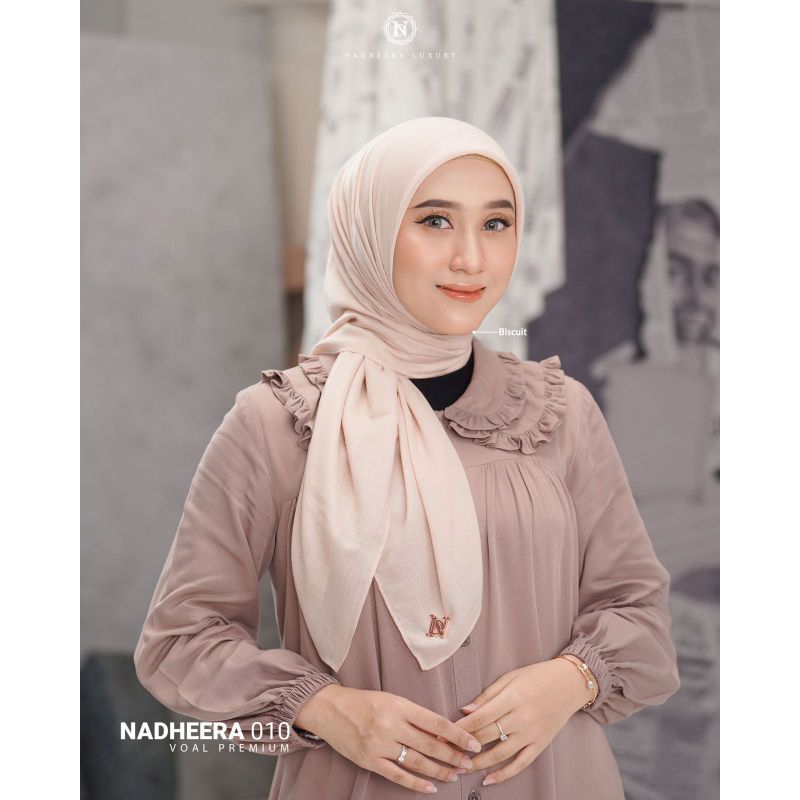 HIJAB SEGIEMPAT NADHEERA LUXURY REALPICK