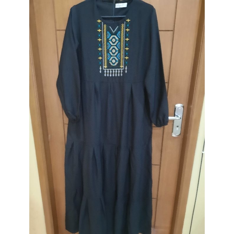 Preloved gamis hitam mayoutfit