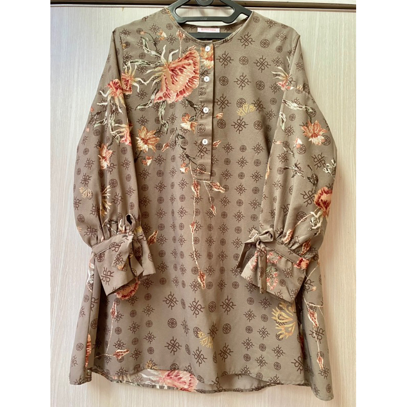 Mahati Top Ria Miranda Preloved Tunik Size S