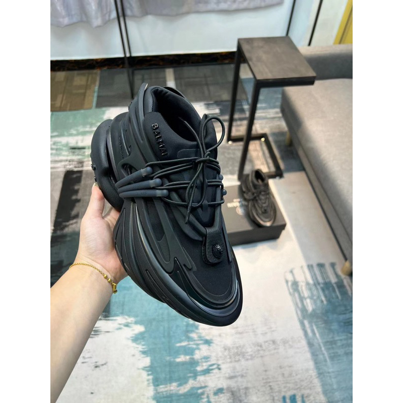 SEPATU PRIA SNEAKERS HITAM IMPORT SEPATU COWOK SNEAKER 520205A