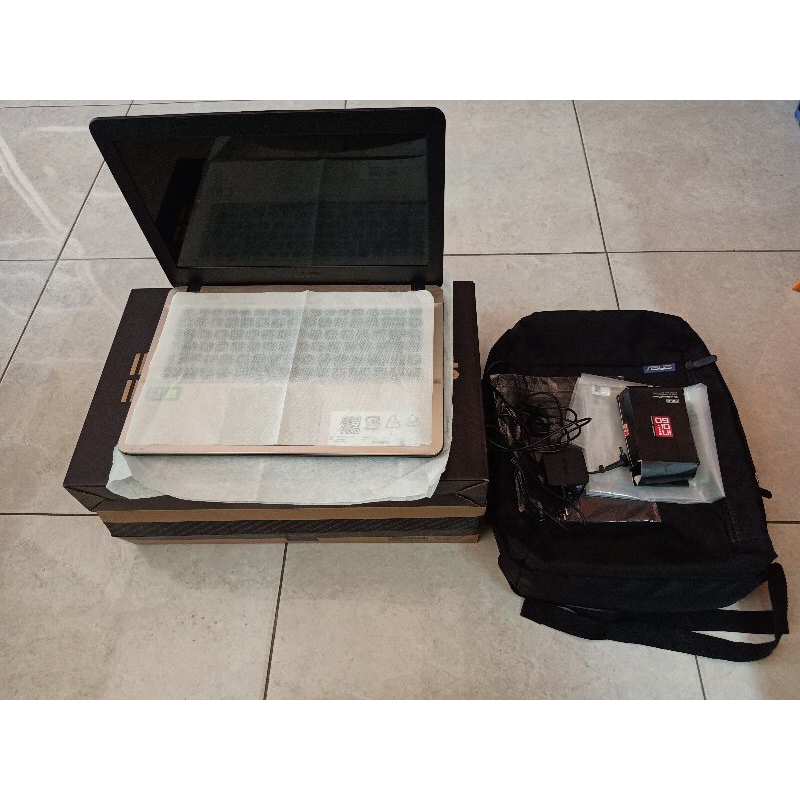 Laptop Asus X441 Core i7 SSD 1TB Nvidia 4Gb Second Mulus Bagus Sudah Upgrade