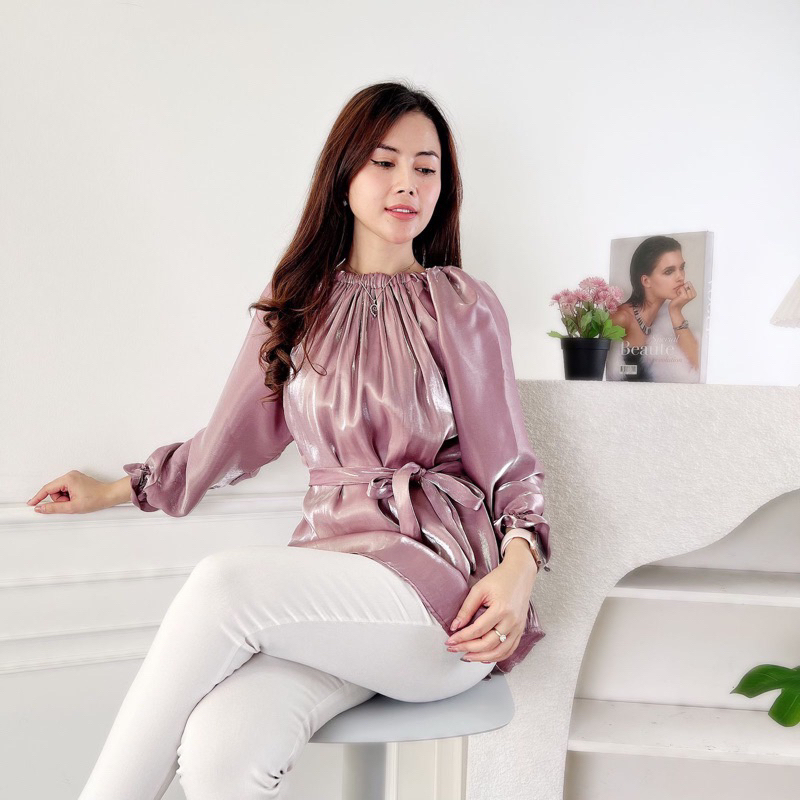 Shiera Blouse