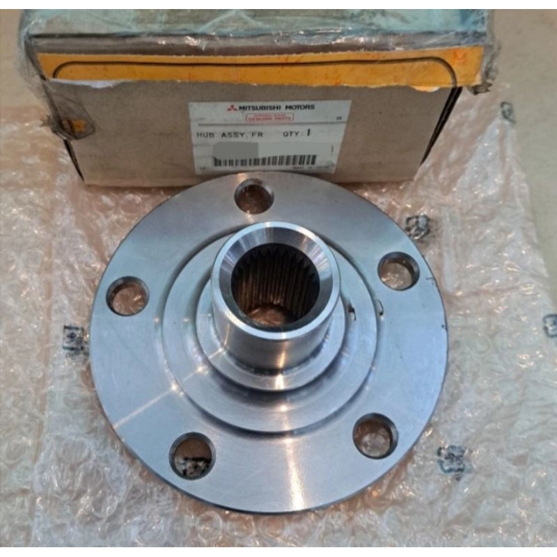 nap roda depan wheel hub depan roda depan Mitsubishi lancer ex