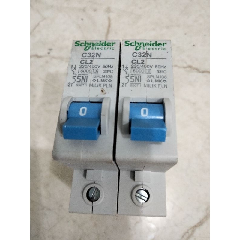 MCB PLN sheneider  4A ORGINAL