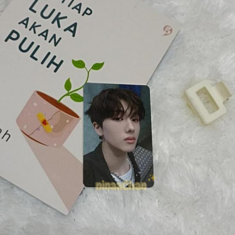 PC Jisung UNIVERSE 2021 JEWEL CASE
