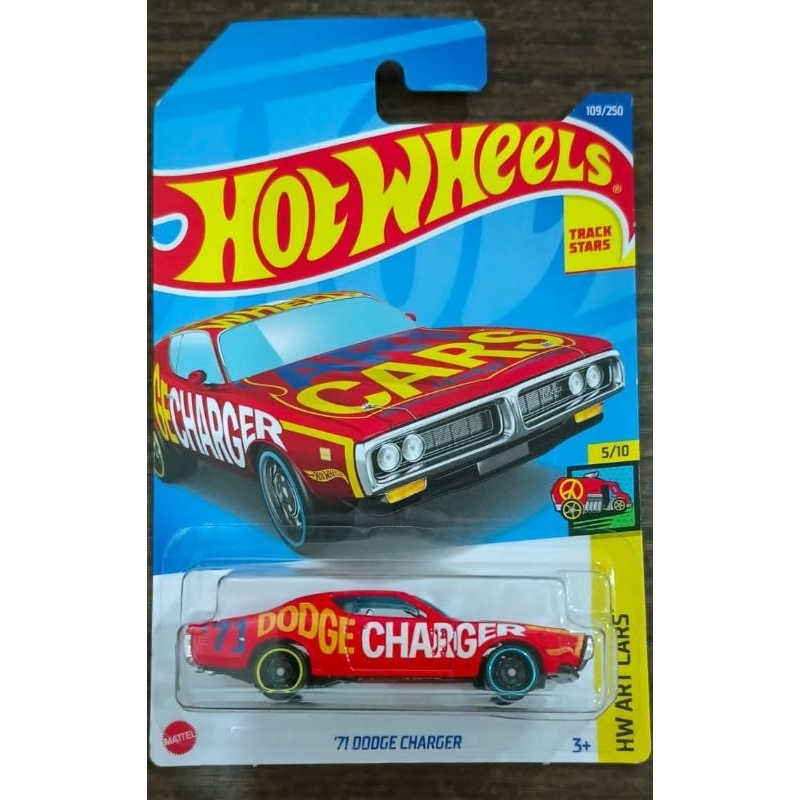 Hot wheels 71 Dodge Charger