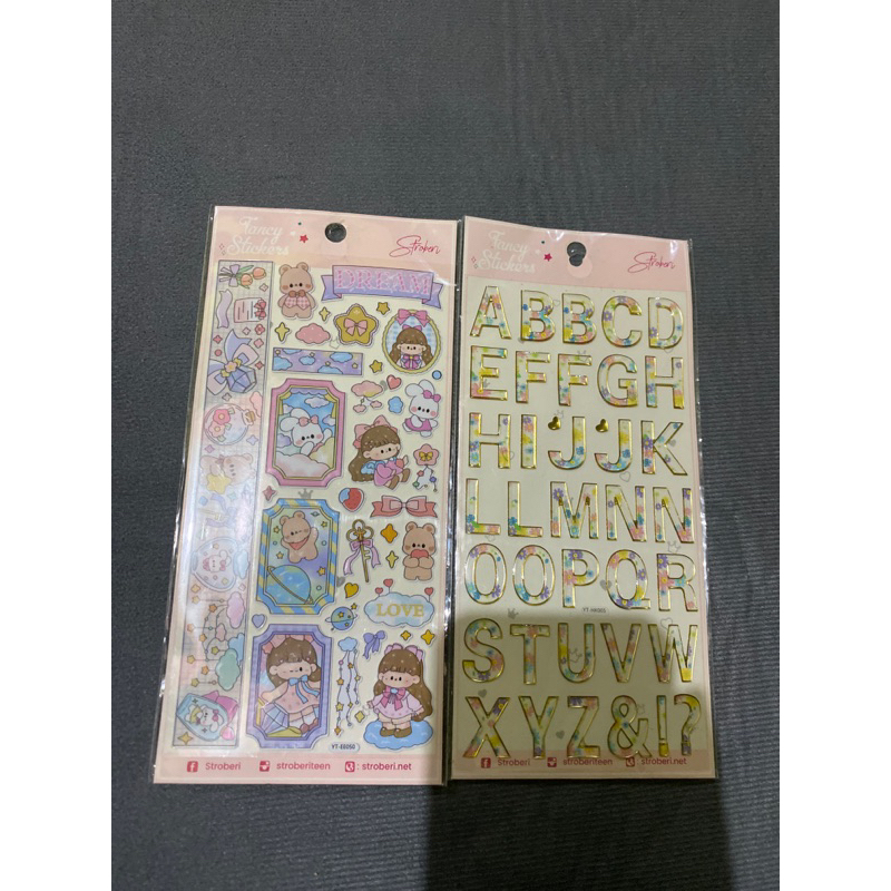 

sticker viral stroberi