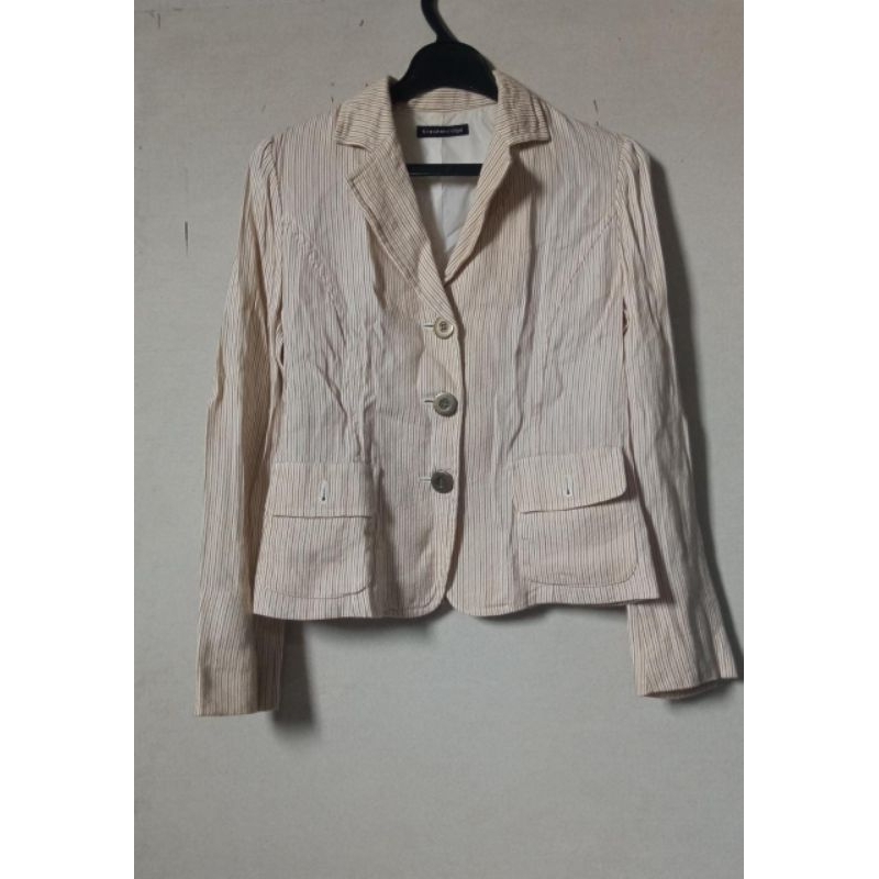 preloved Blezer garis garis warna putih