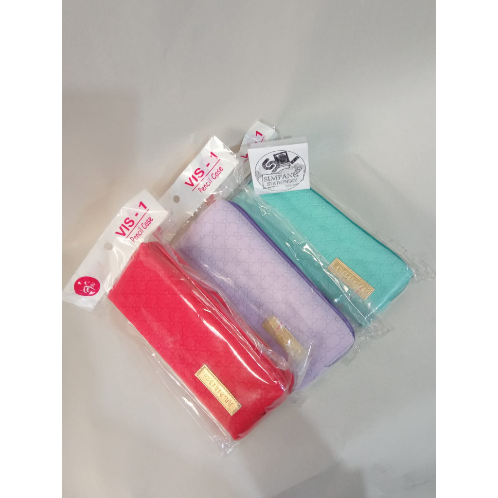 

Vis-1 Kotak Pensil Resleting model Gucci